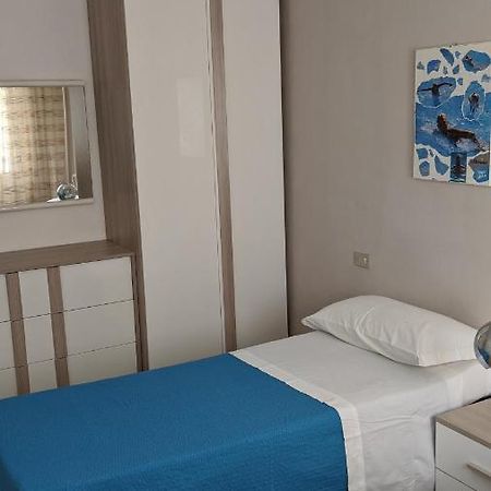 Appartamento Mariani Riccione Bagian luar foto